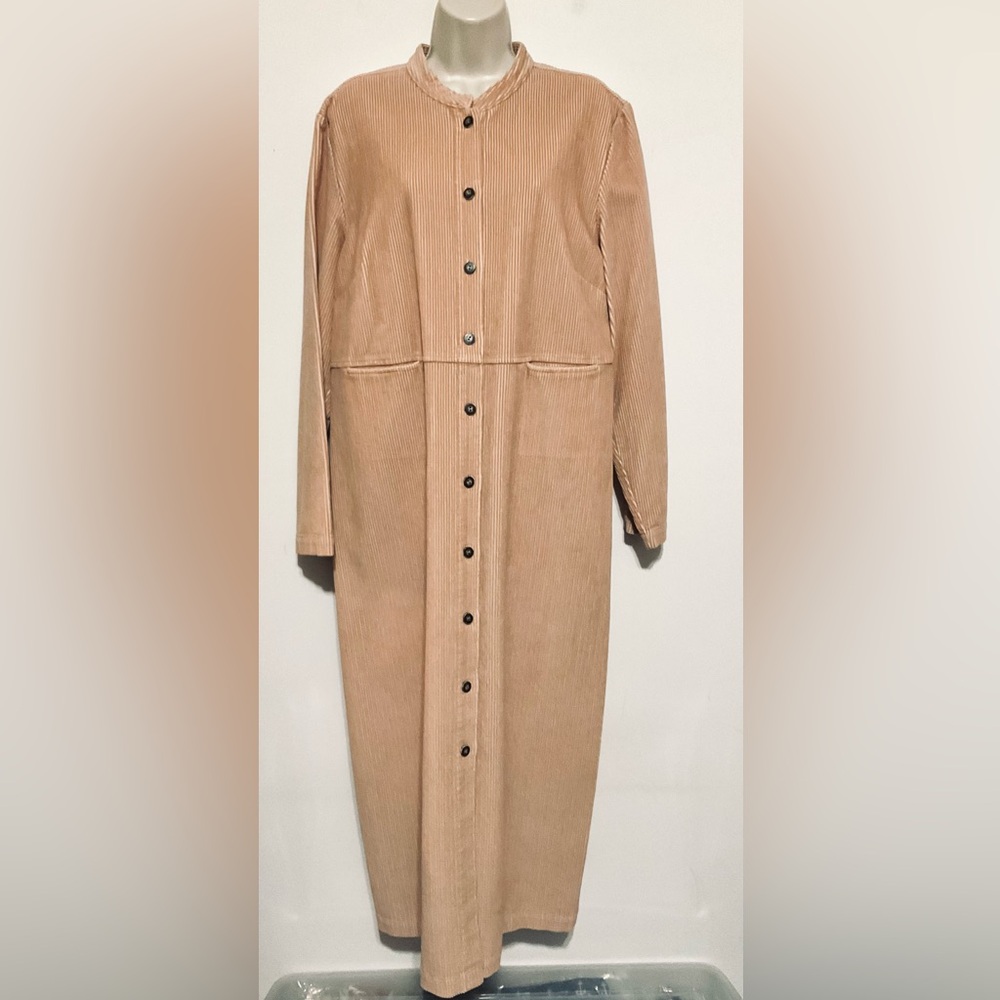 Orvis size large duster peachy tan color beautiful